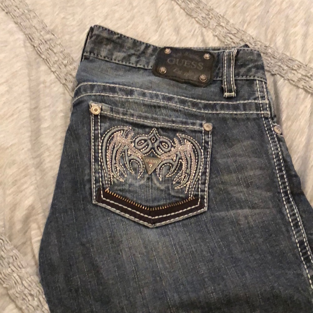 Gently used guess jeans